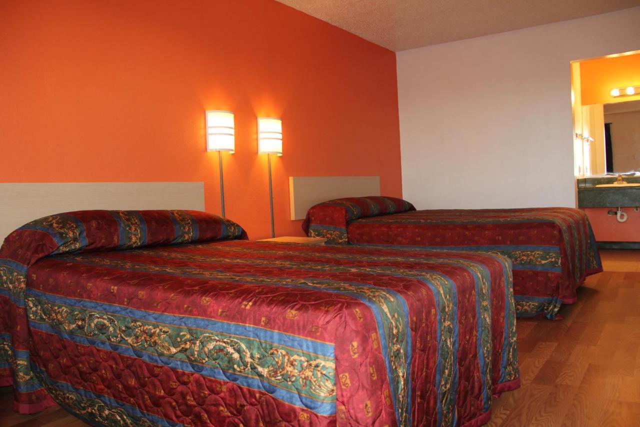 Sherman Inn Екстер'єр фото